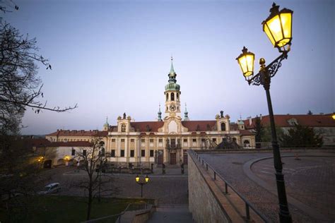 Prague Castle Tour after Dark - Unique walking tour | Prague Trips ...