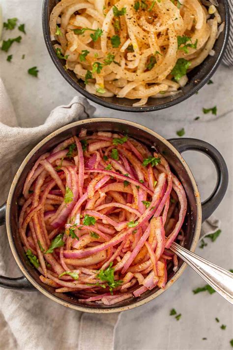 Onion Salad Recipe - Valentina's Corner