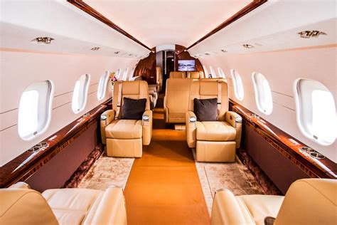 Bombardier Global Express | Business Aircraft Charter | Airlines Connection