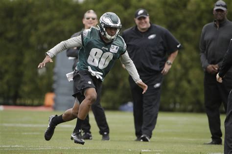 Chipotle, smoothies and M&M's: How Philadelphia Eagles rookies adapt to an NFL nutrition plan ...