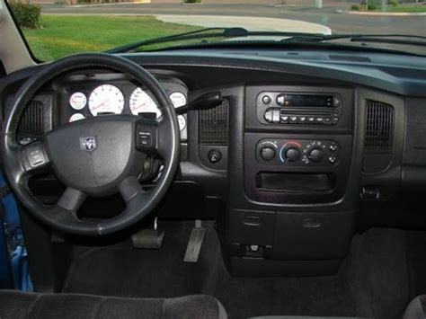 2005 Dodge Ram Pickup 1500 - Interior Pictures - CarGurus