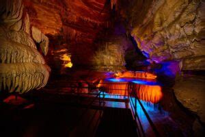 7 Caverns & Caves In Indiana For You To Explore - Midwest Explored