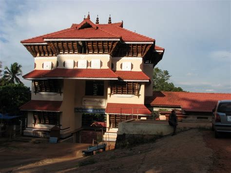 Alampallam Agraharam: Panachikkadu Saraswathi Temple Kottayam Kerala