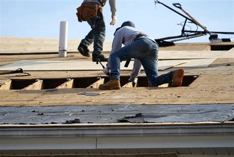 The Complete Guide To Choosing The Right Roofing Contractor