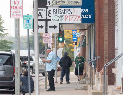 Wisconsin voting districts skew power to small prison towns