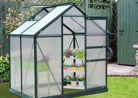 Discover the best plastic greenhouses – Greenhouse Hunt