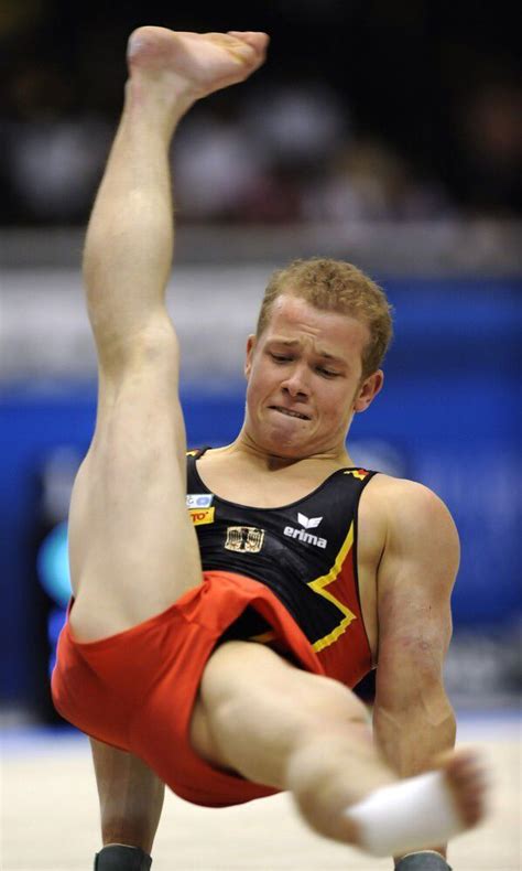 Male gymnast | Male gymnast, Athletic men, Men sport pants