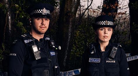 Careers - join us as an officer, staff member or volunteer | Sussex Police