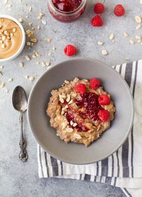 Healthy Peanut Butter & Jelly Oatmeal Recipe | Easy Breakfast Idea