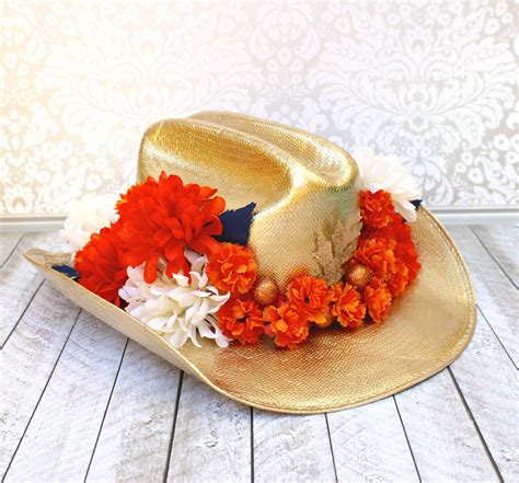 79 Stylish And Chic How To Decorate A Cowboy Hat For Bridesmaids - Best ...