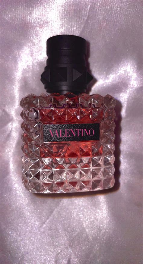 Valentino Donna Born In Roma Valentino perfume - a fragrance for women 2019