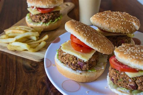 Black bean veggie burger: the restaurant-style burger recipe