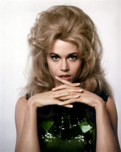 The Most Iconic Hairstyles & Stars of the 1960s - Wardrobe Trends Fashion (WTF)