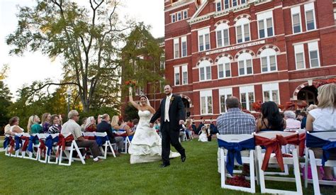 Auburn University wedding: Sweet and original or a desecration of ...