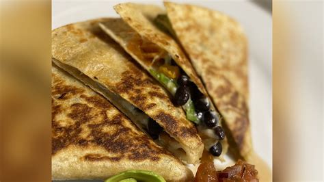 Easy Meals for Cancer Patients: Veggie Quesadilla