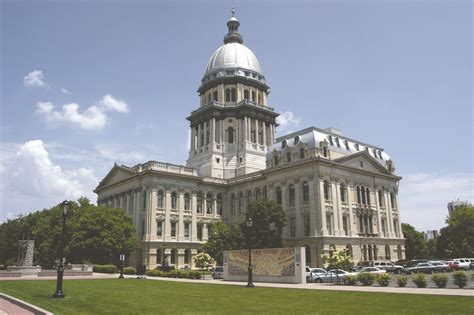 Funding and mandates increased for Illinois public schools - Chronicle Media