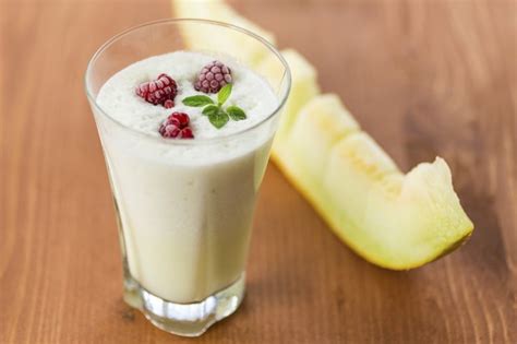 List of Weight Loss Shakes | Livestrong.com