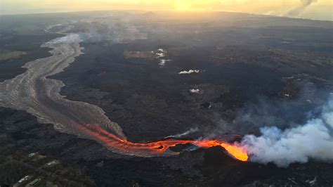 Did Heavy Rain Make Hawaii’s Kilauea Volcano Erupt? - The New York Times