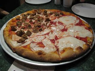 Cafe Viva - vegan pizza! | Here's a vegan pizza at Cafe Viva… | Flickr