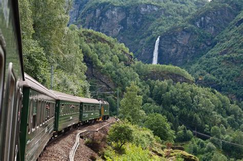 Flam Railway in Norway: route review, tickets and schedule | railcc