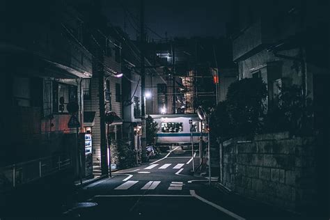 Online crop | HD wallpaper: empty road, empty street during night, Path, light, intersection ...