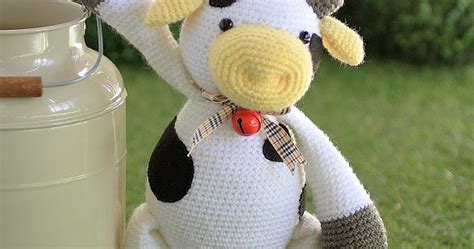 Toy patterns: Crochet Cow Pattern