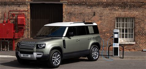 New Land Rover Defender plug-in hybrid announced - Electric & Hybrid Vehicle Technology ...