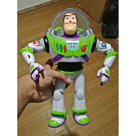 Thinkway Toys Toy Story Signature Collection Buzz Lightyear, Hobbies ...