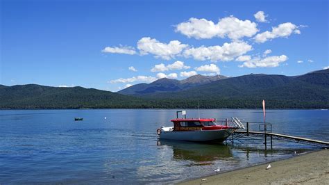 See Smith Mountain Lake By Water Taxi » Smith Mountain Homes Waterfront ...