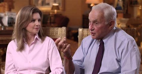 Who Is Les Wexner's Wife? Do They Have Kids? The Scoop