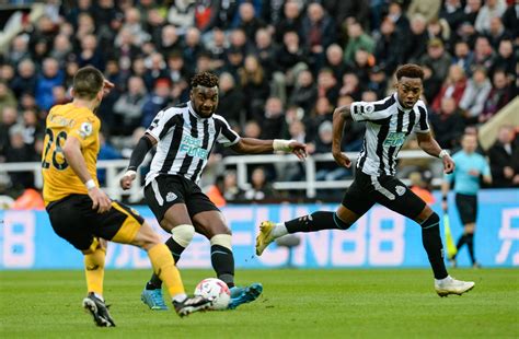 Saint-Maximin delivers three words to Newcastle fans ahead of Arsenal