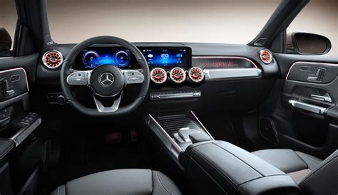 2023 Mercedes-Benz EQB: 57 Interior Photos | U.S. News