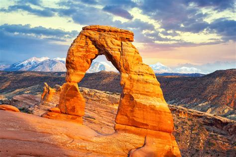 Top 10 Arches to Visit Near Moab, Utah | Ulum