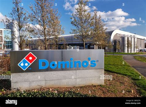 The Domino's Pizza Headquarters and manufacturing plant, Ashland, Milton Keynes Stock Photo - Alamy