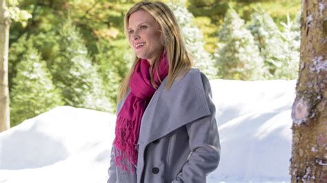 Hallmark Movies Have A Few Tricks Up Their Sleeves When It Comes To ...