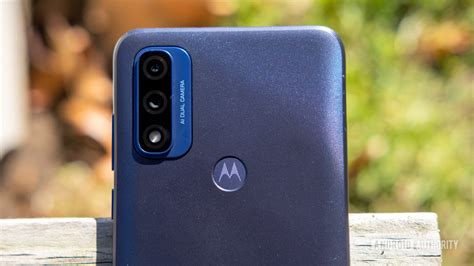 Motorola Android 12 update confirmed for Feb. 2022 - Android Authority