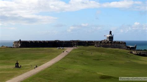 El Morro: Explore a 400 Year Old Fort | Old fort, San juan puerto rico, El morro