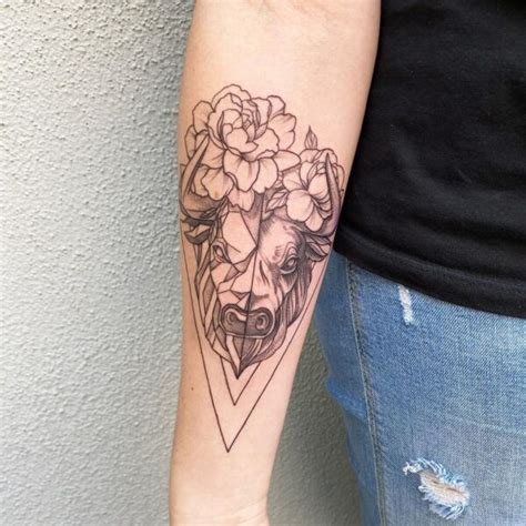 65 Tantalizing Zodiac Taurus Tattoos For Women - tattooness