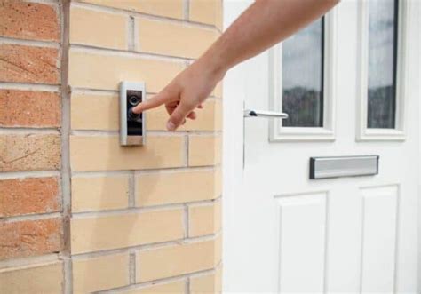 Ring Doorbell Wired vs Battery: What's The Difference?