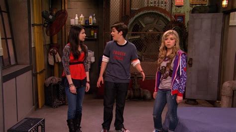 iCarly - iMove Out - TheTVDB.com