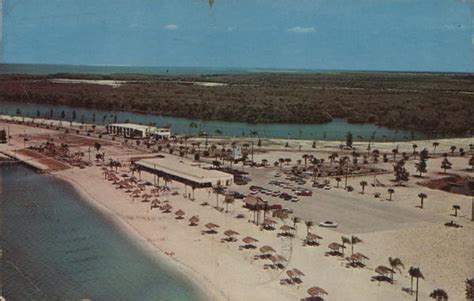 Bahia Beach Restaurant & Motel Ruskin, FL Postcard