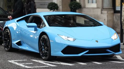 Lamborghini Huracan Blue