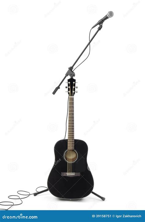 Microphone on Stand with Guitar Stock Image - Image of karaoke, rock: 39158751