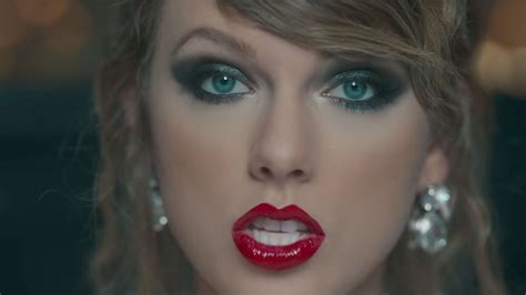 Taylor Swift Hair & Makeup In Look What You Made Me Do Video | Glamour UK