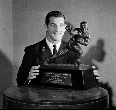 Joe Bellino, first Navy football player to win the Heisman Trophy, dies ...