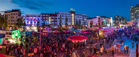 Reeperbahn Hamburg • Tourist Attraction Hamburg