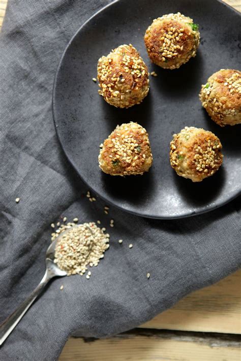 Sesame Salmon Balls with Ginger Tahini Dipping Sauce + Paleo Home ...