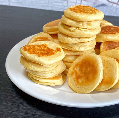 Blini (or Russian pancakes) – Bec's Table