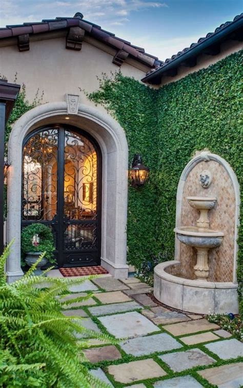 Lovely Courtyard Inspiration - 1010 Park Place