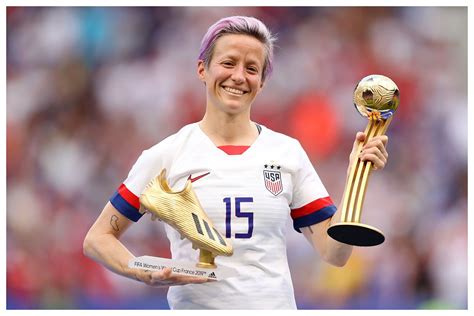 Megan Rapinoe forced off injured during NWSL game just one week before World Cup roster ...